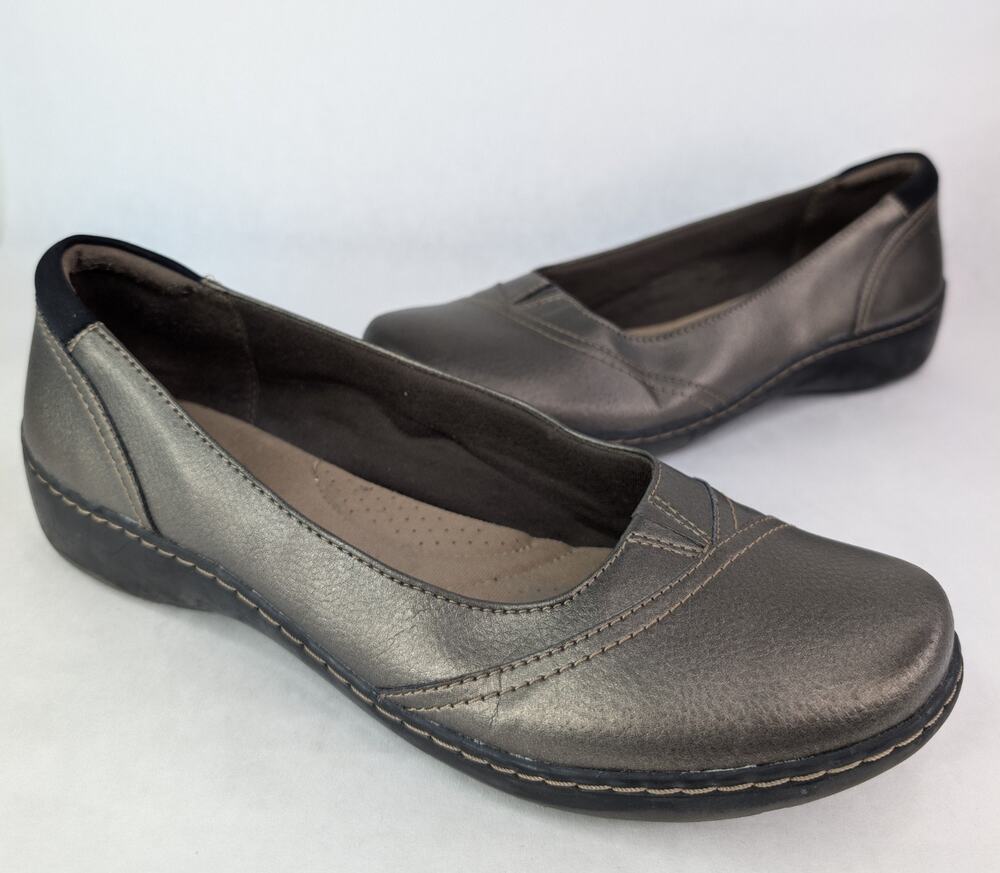 Clarks Cora Eliza Shoes Copper Gold Metallic Vegan Synthetic Flat Shoes 10M